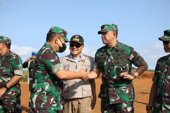 Dampingi Kunker KASAD, Wabup Sukabumi Apresiasi Pemberdayaan Masyarakat Oleh TNI AD